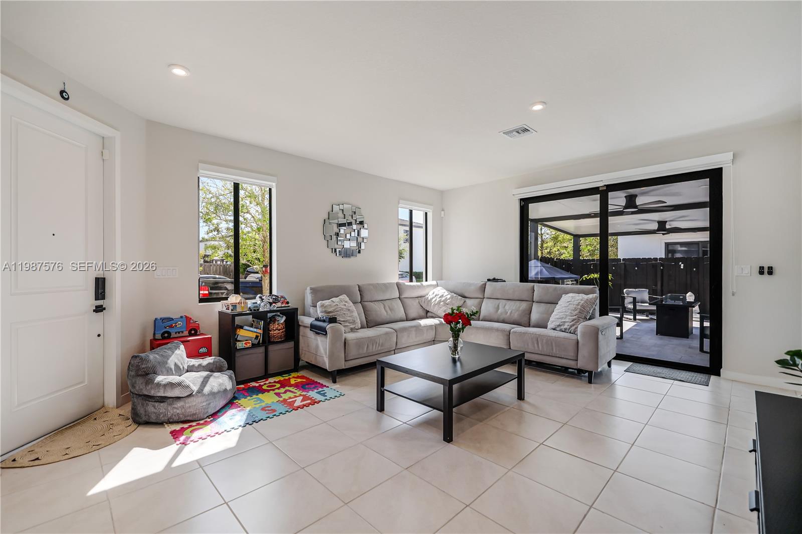 MC RESIDENTIAL - Residential