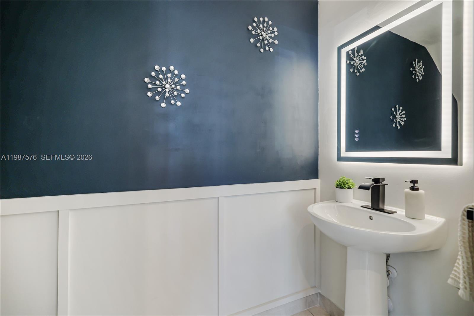 MC RESIDENTIAL - Residential