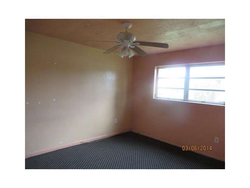 CAROL CITY GDNS 1ST ADDN - Residential