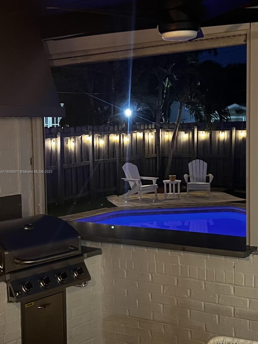 1650 SW 27th Ave