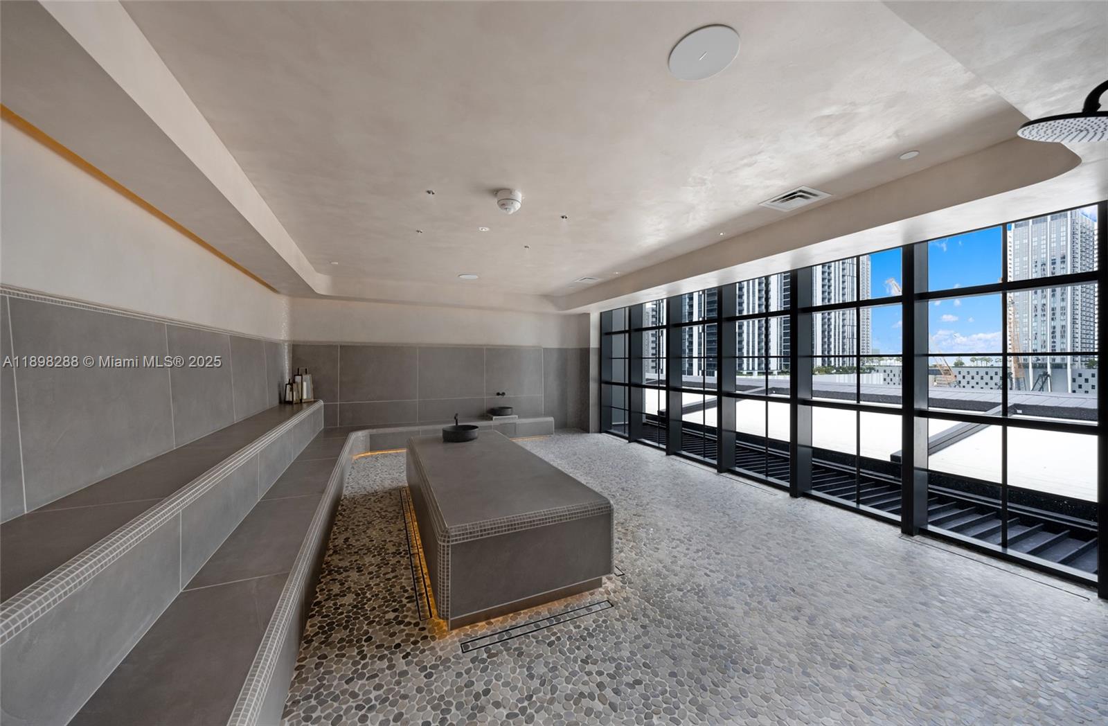 Gale Miami - Residential