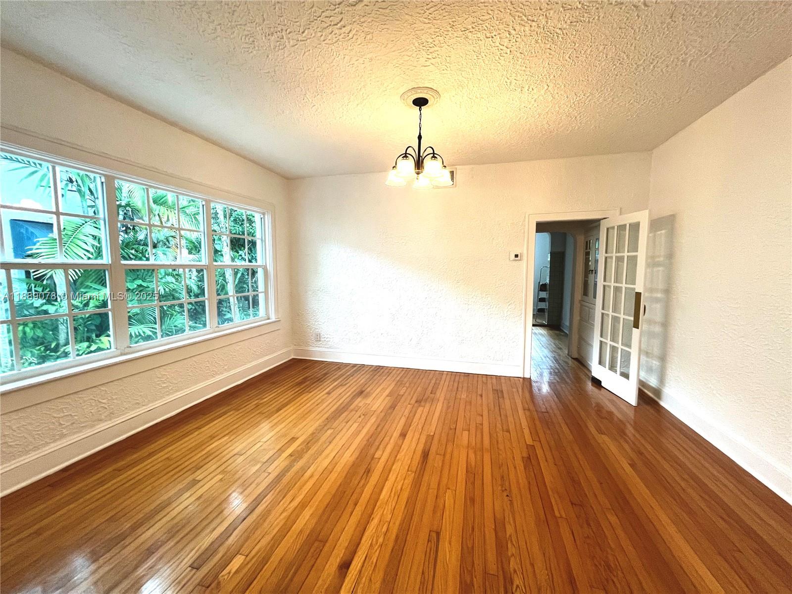 CORAL GABLES BISC BAY SEC - Residential Lease