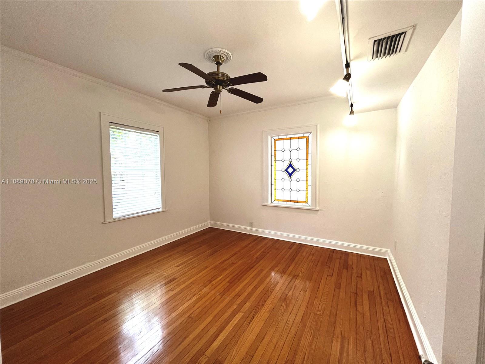 CORAL GABLES BISC BAY SEC - Residential Lease