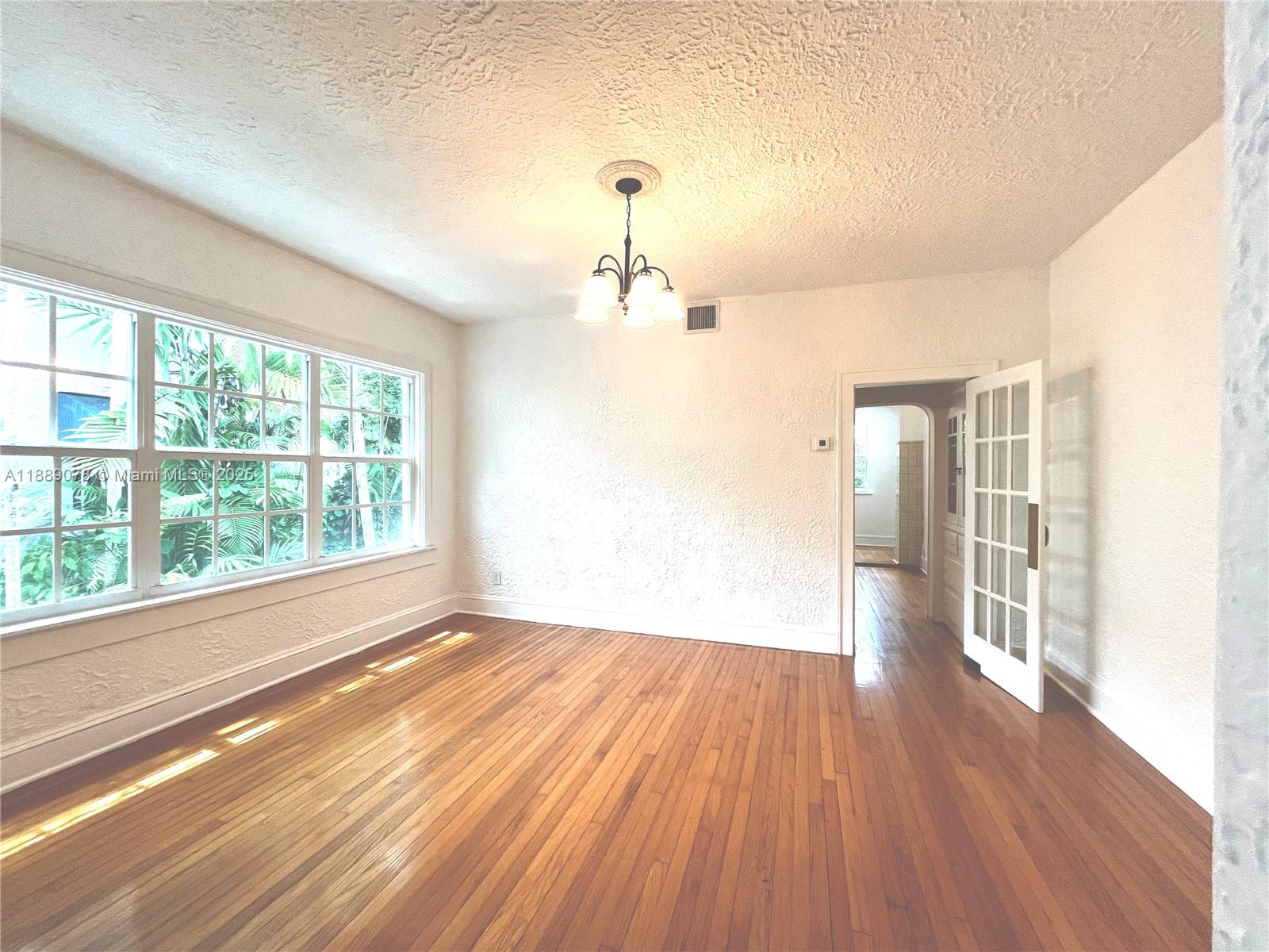 CORAL GABLES BISC BAY SEC - Residential Lease