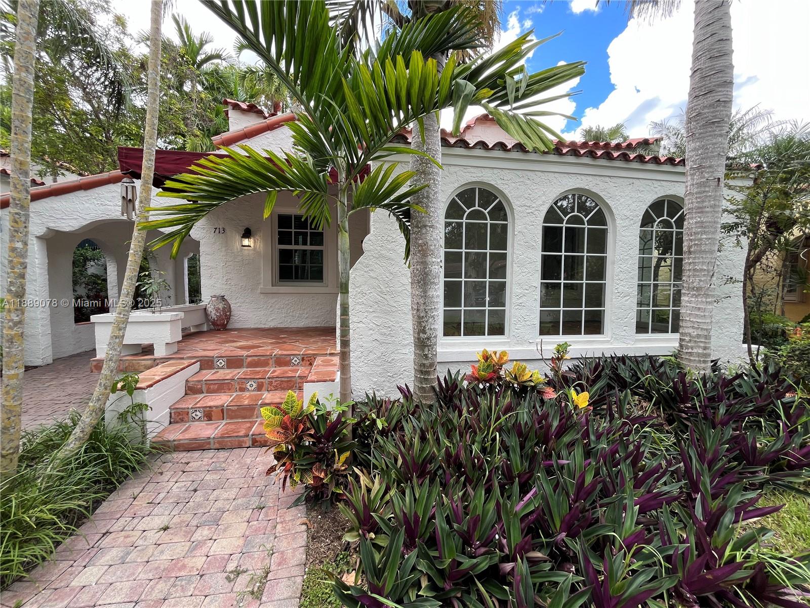 CORAL GABLES BISC BAY SEC - Residential Lease