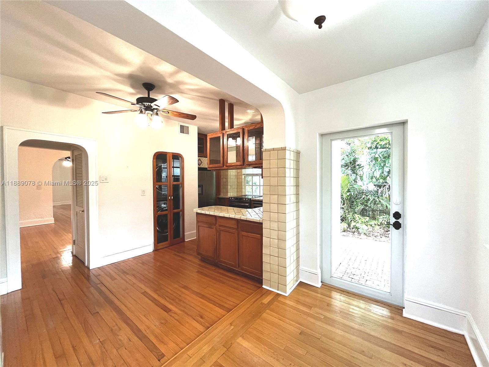 CORAL GABLES BISC BAY SEC - Residential Lease