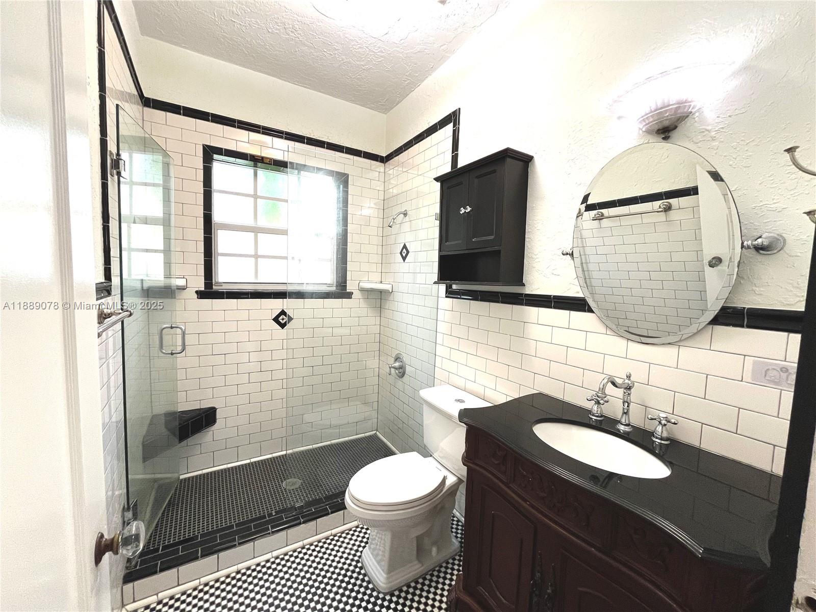 CORAL GABLES BISC BAY SEC - Residential Lease