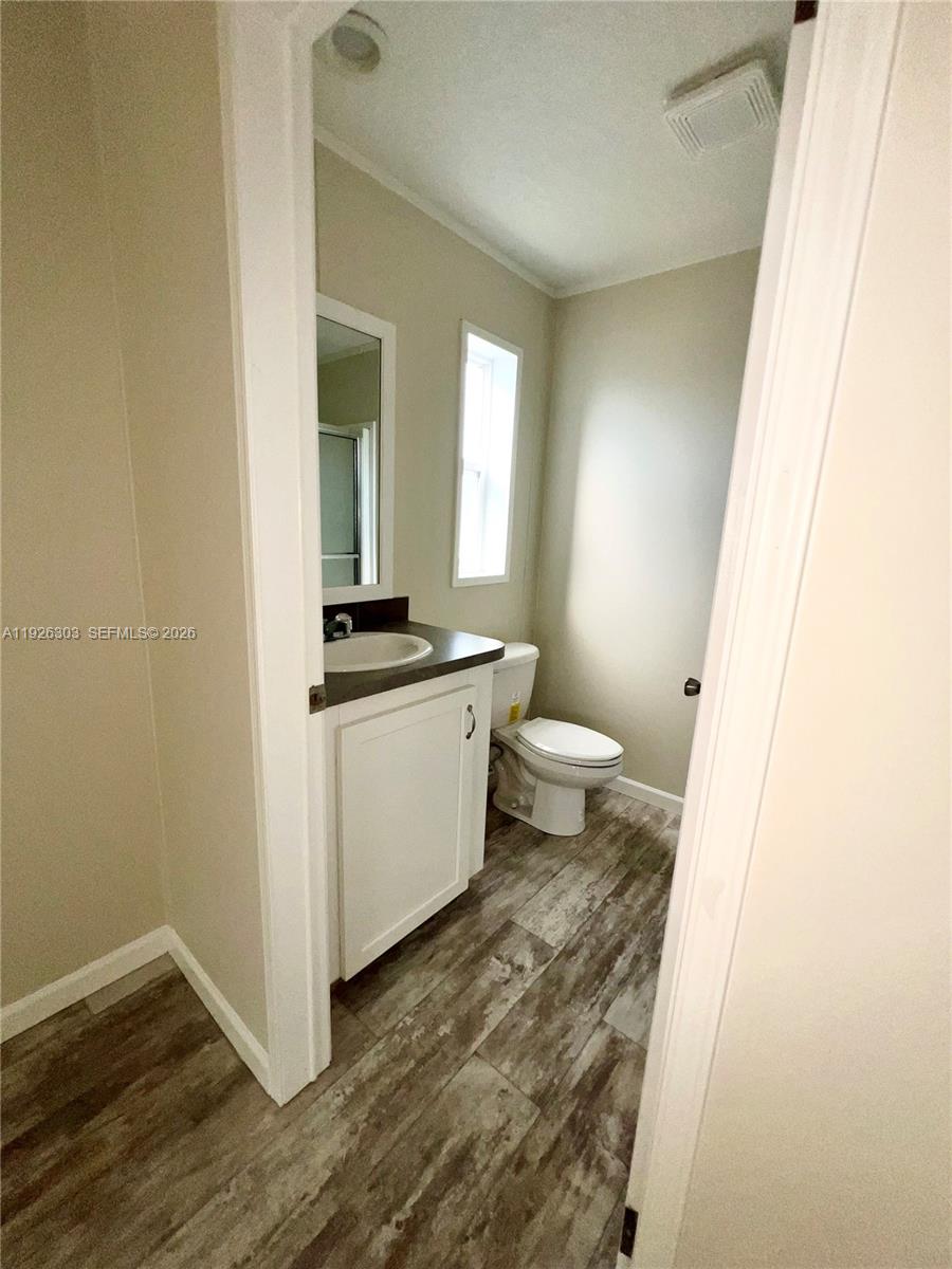 RAVENSWOOD ESTATES & MARI - Residential