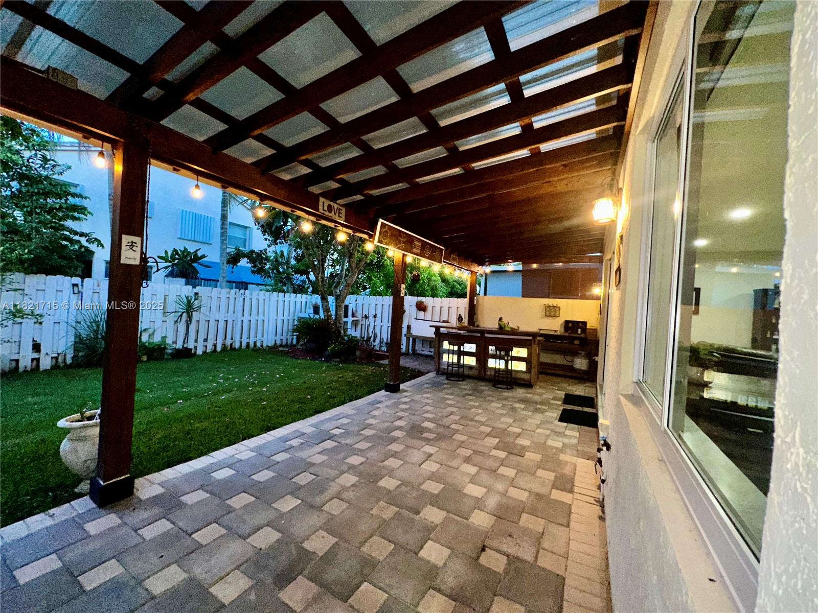 TOWNGATE - Residential