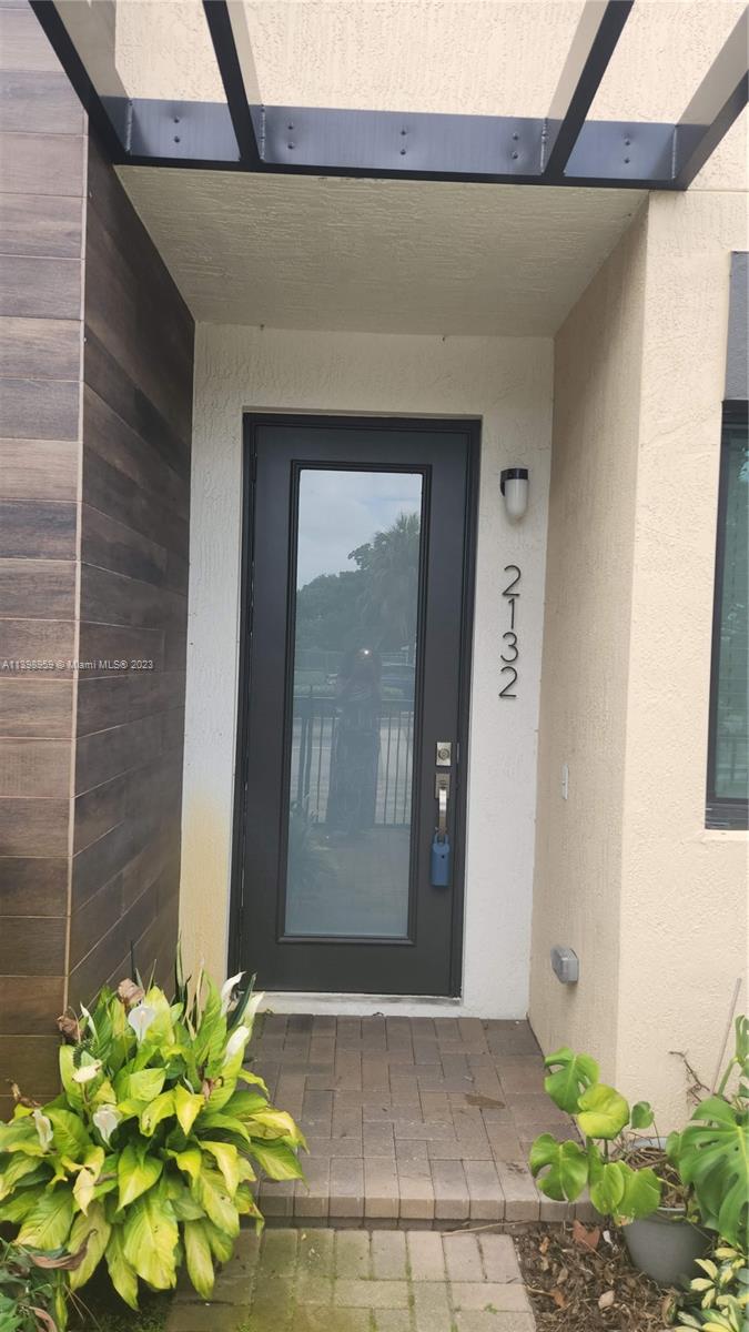 RIVER GARDENS - Residential