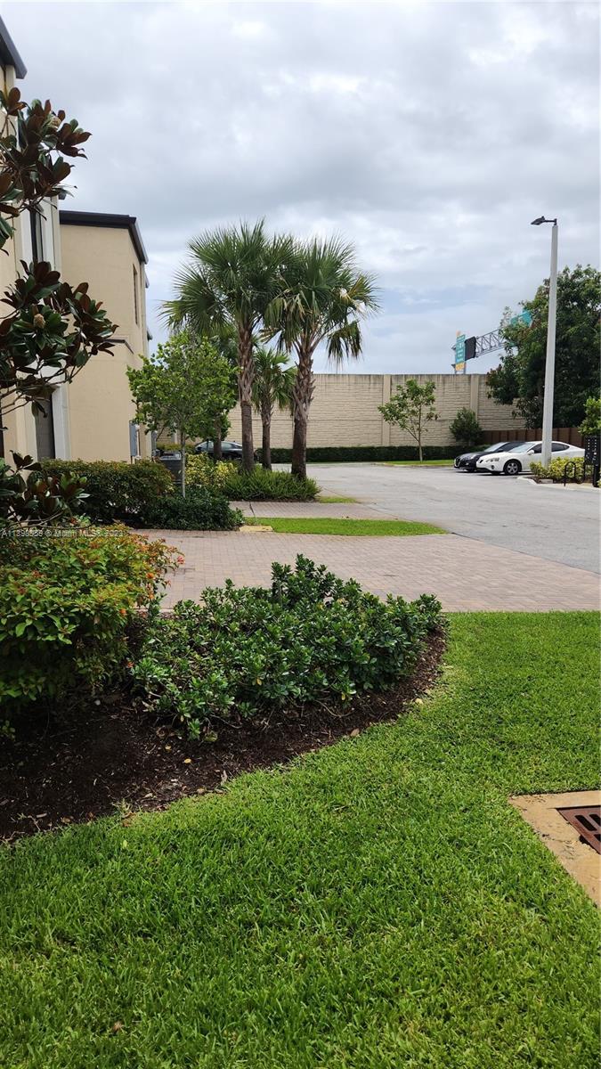 RIVER GARDENS - Residential