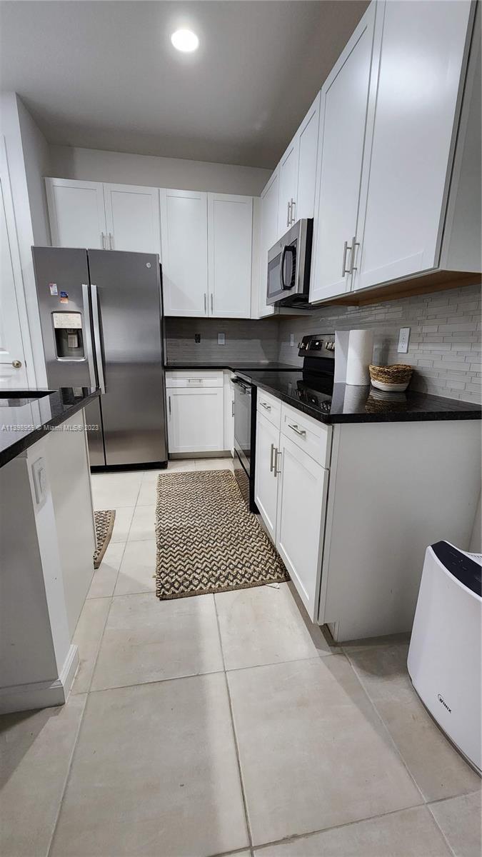 RIVER GARDENS - Residential