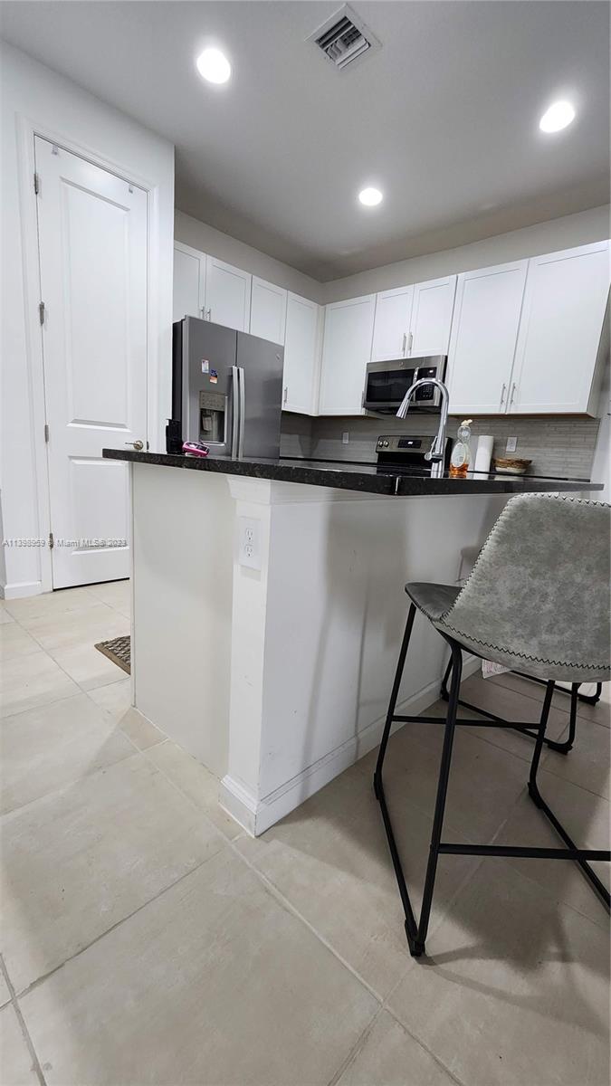 RIVER GARDENS - Residential