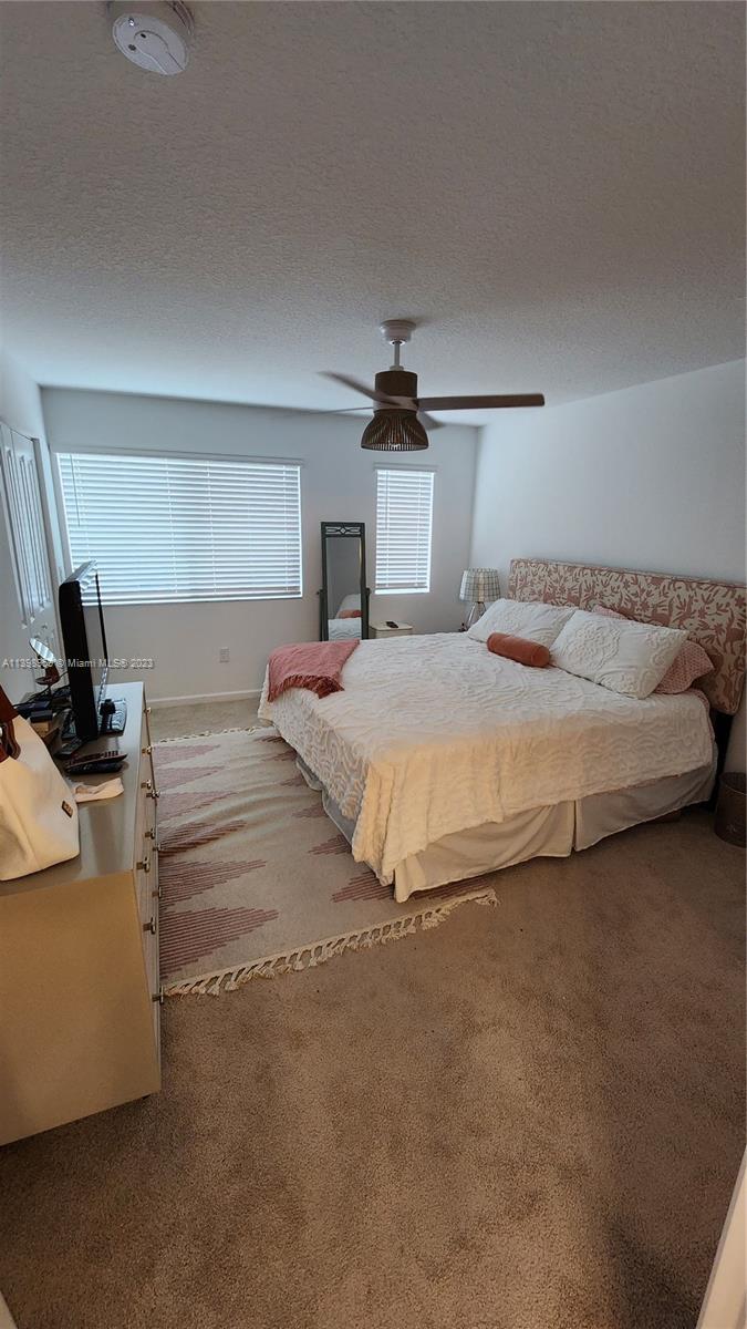 RIVER GARDENS - Residential