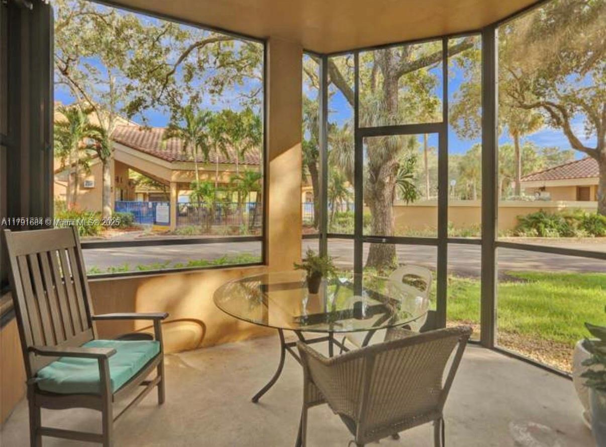 15533 N Miami Lakeway N 101-19