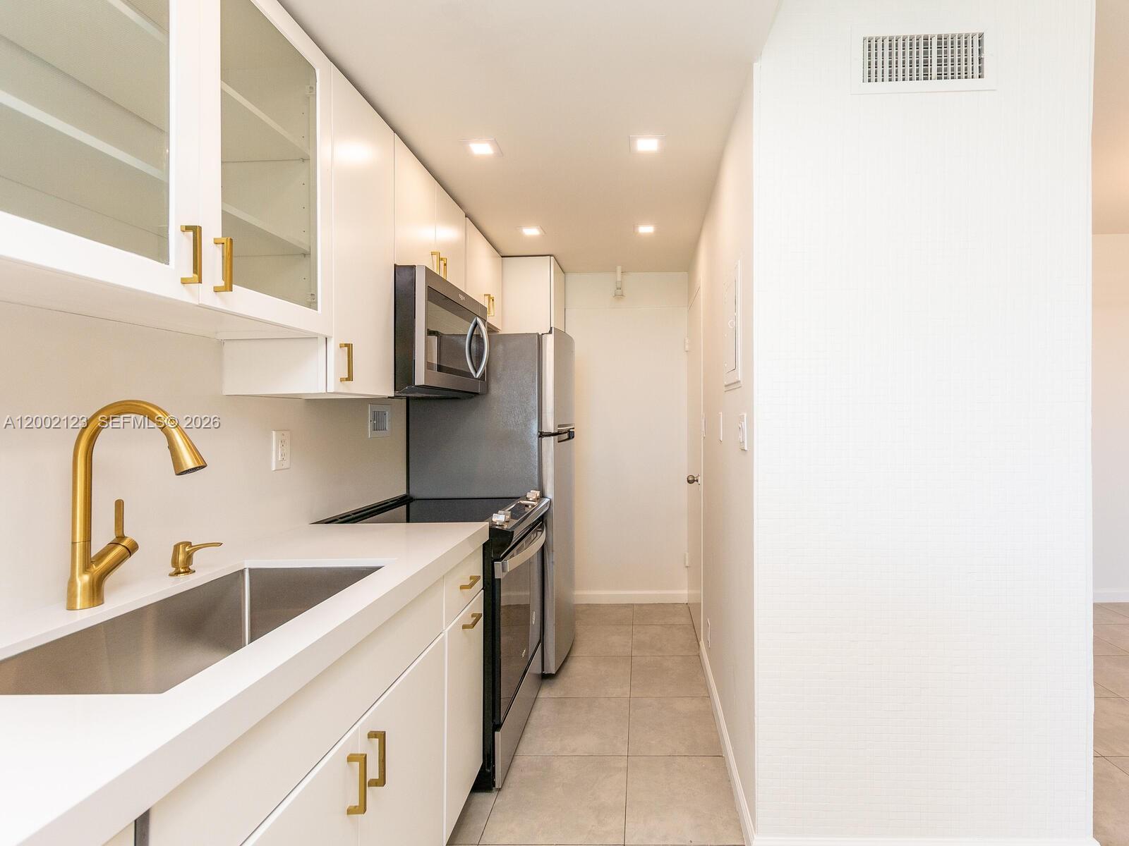 Mirador 1000 Condo - Residential Lease