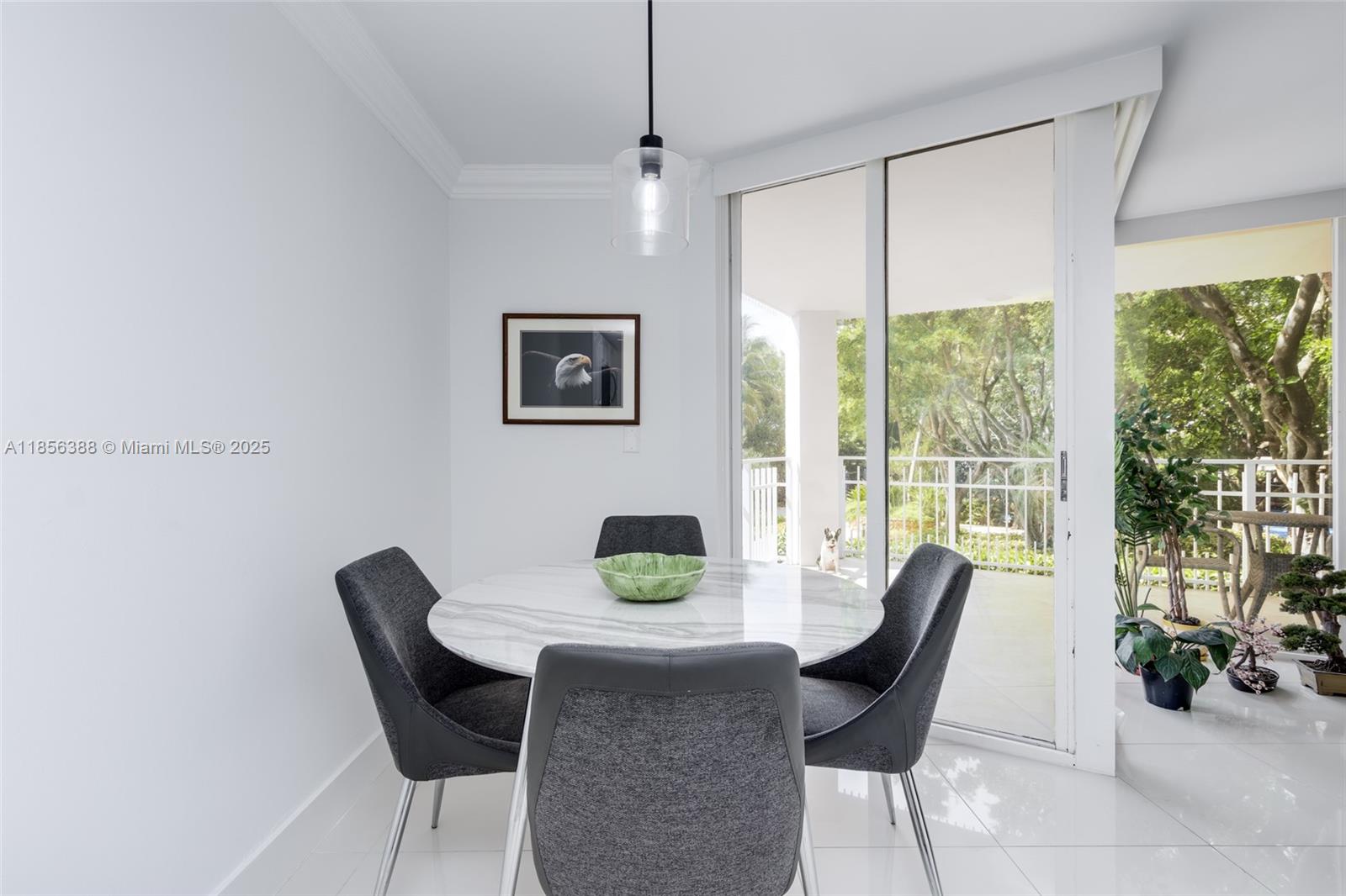 TOWERS OF QUAYSIDE CONDO - Residential