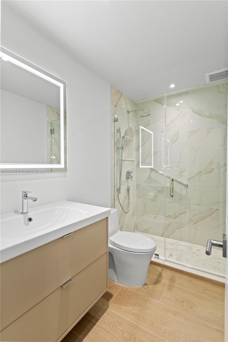 NO 100 PALM-AIRE COUNTRY - Residential Lease