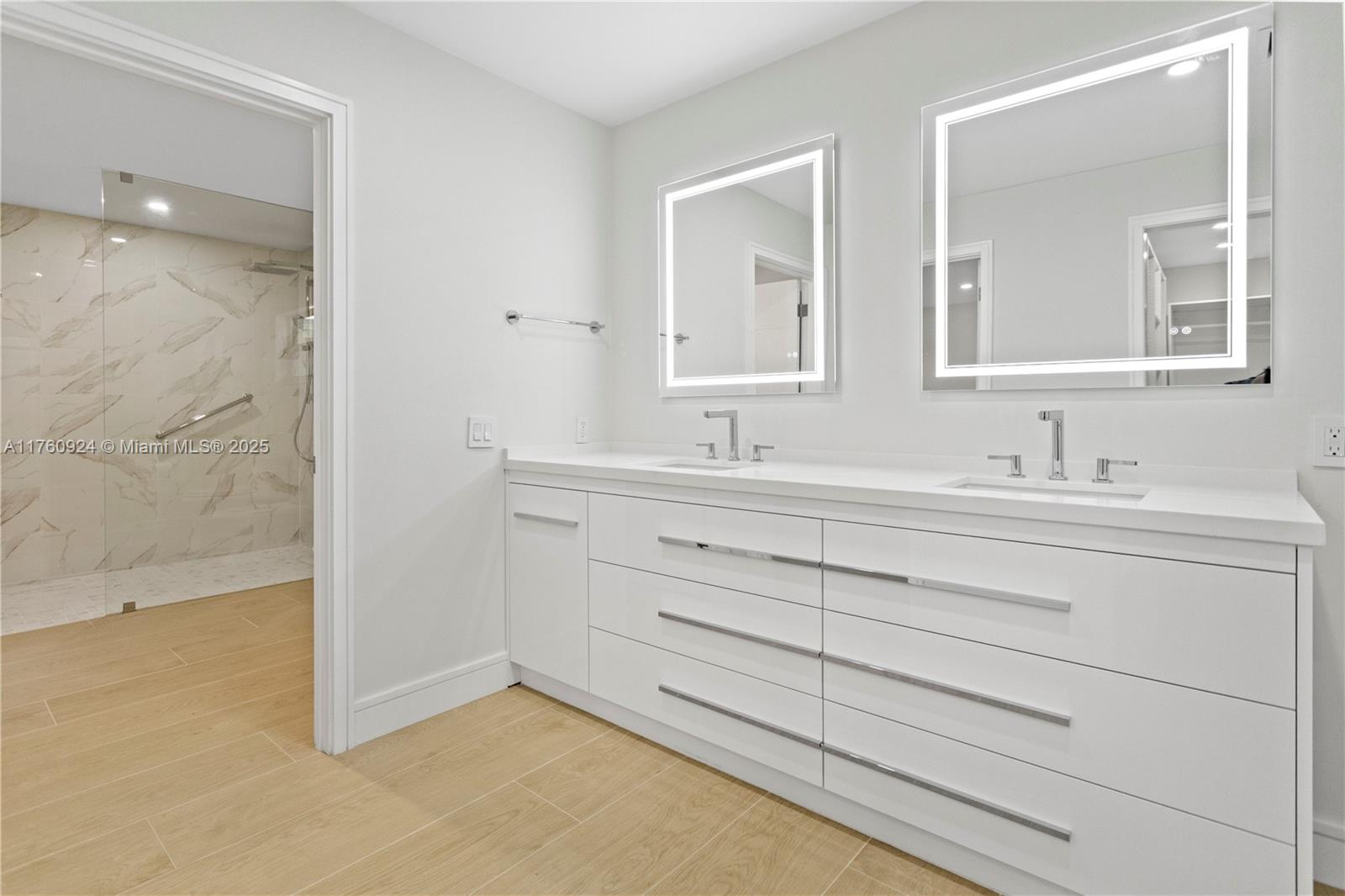 NO 100 PALM-AIRE COUNTRY - Residential Lease