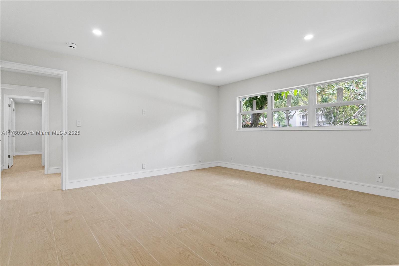 NO 100 PALM-AIRE COUNTRY - Residential Lease