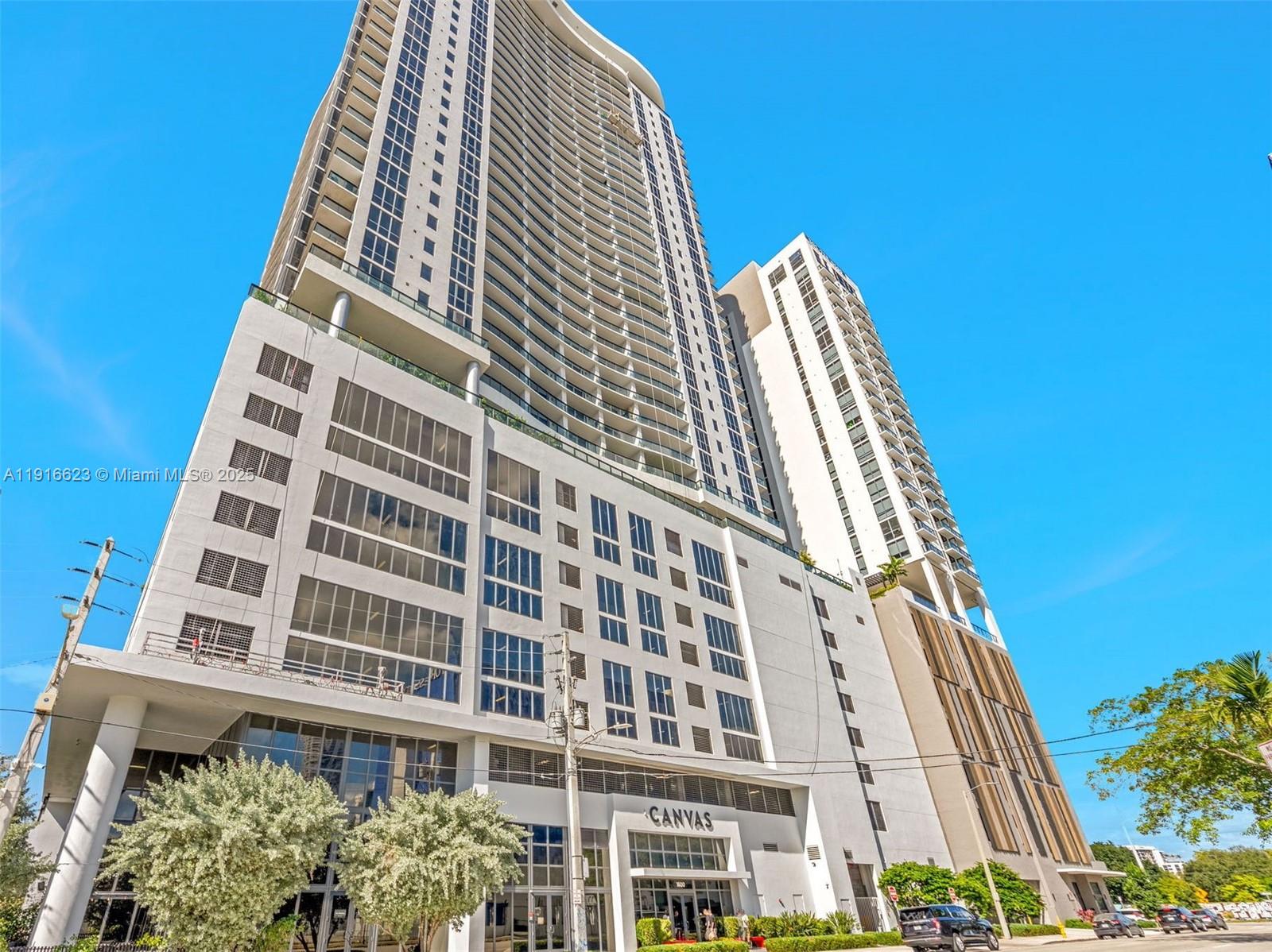 CANVAS CONDO - Residential