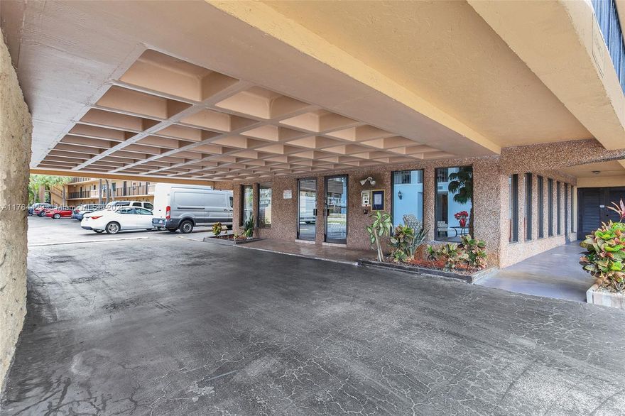 Excellent investment opportunity! This 2-bedroom, 2-bathroom unit is available for sale and rent in an investor-friendly building. The Association fee is $635 per month. The property has a lockbox for easy access. To schedule a showing, please use a showing time app Don't miss out on this great opportunity!