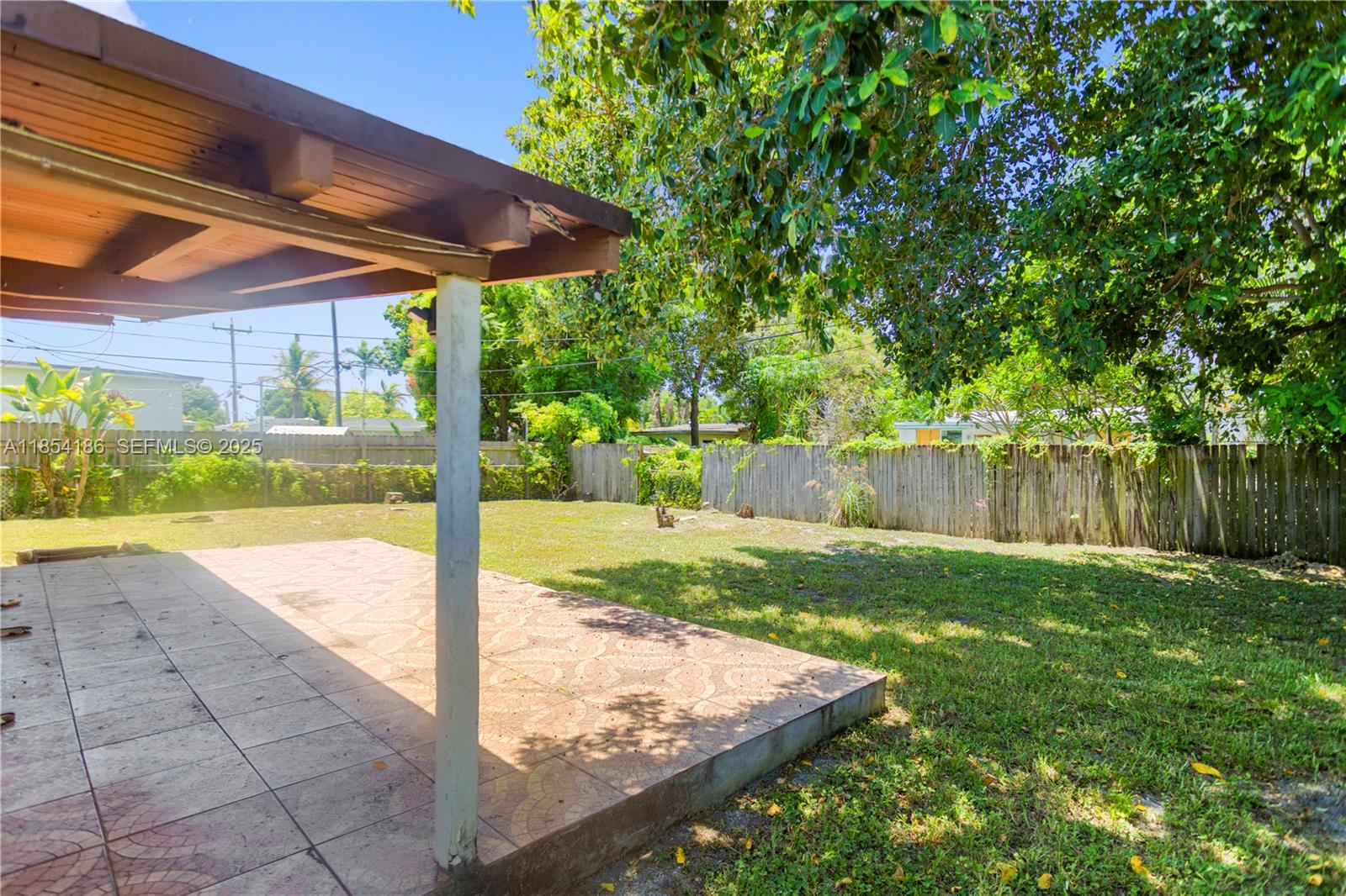 LAKE FOREST SEC ONE - Residential