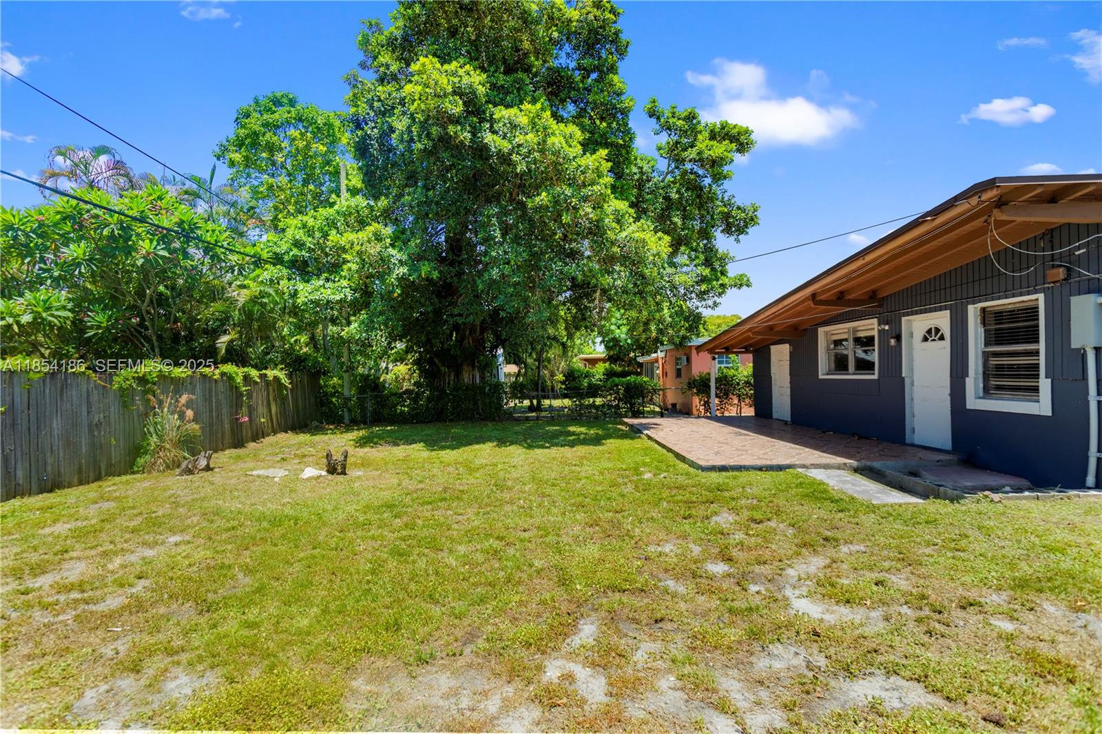 LAKE FOREST SEC ONE - Residential