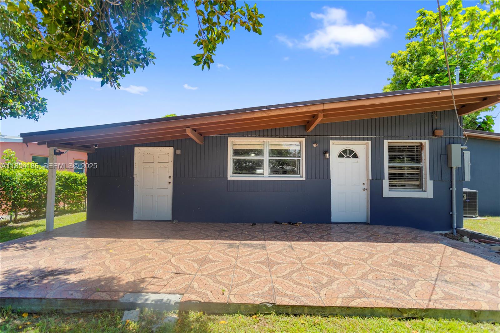 LAKE FOREST SEC ONE - Residential