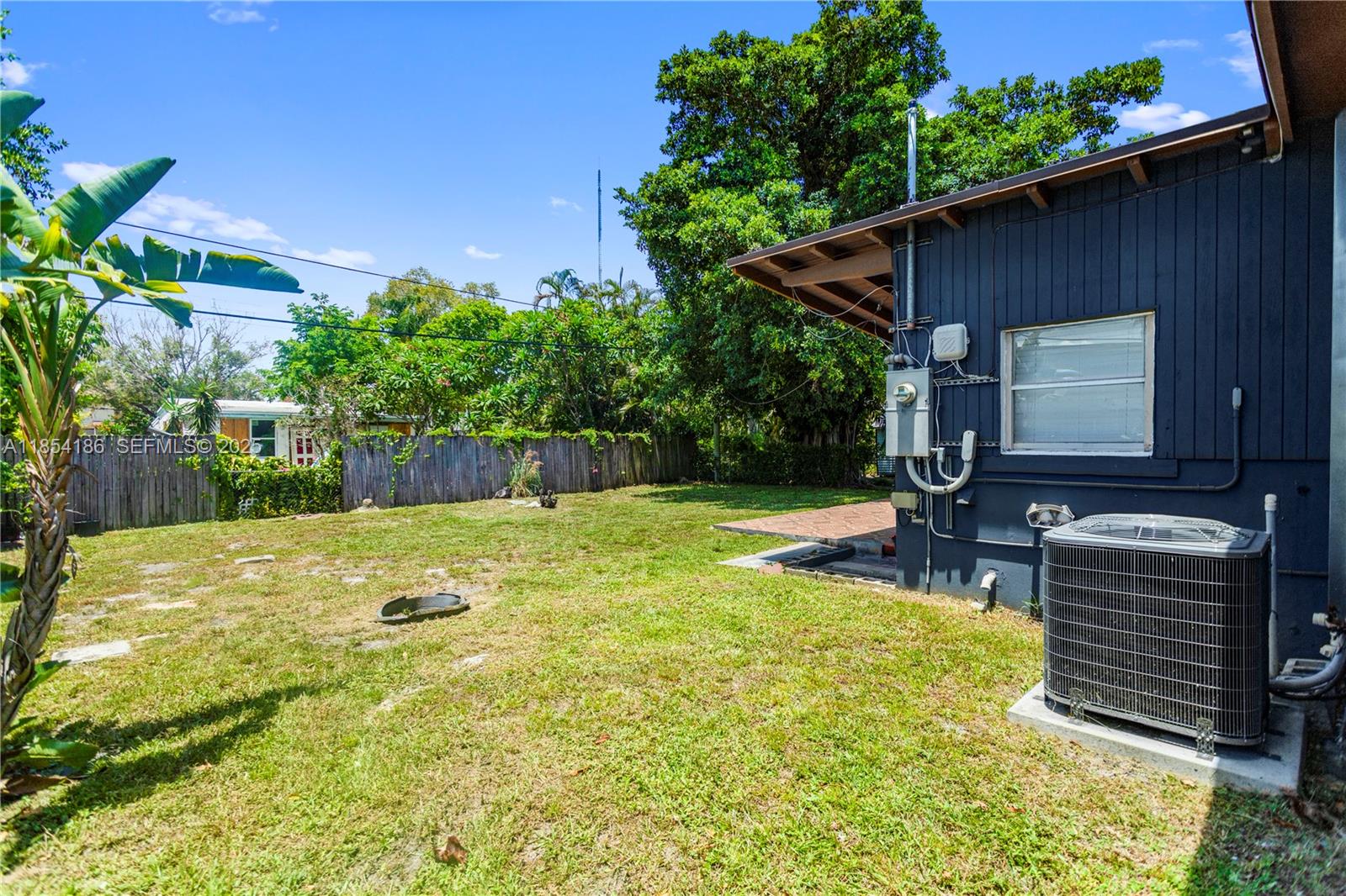 LAKE FOREST SEC ONE - Residential