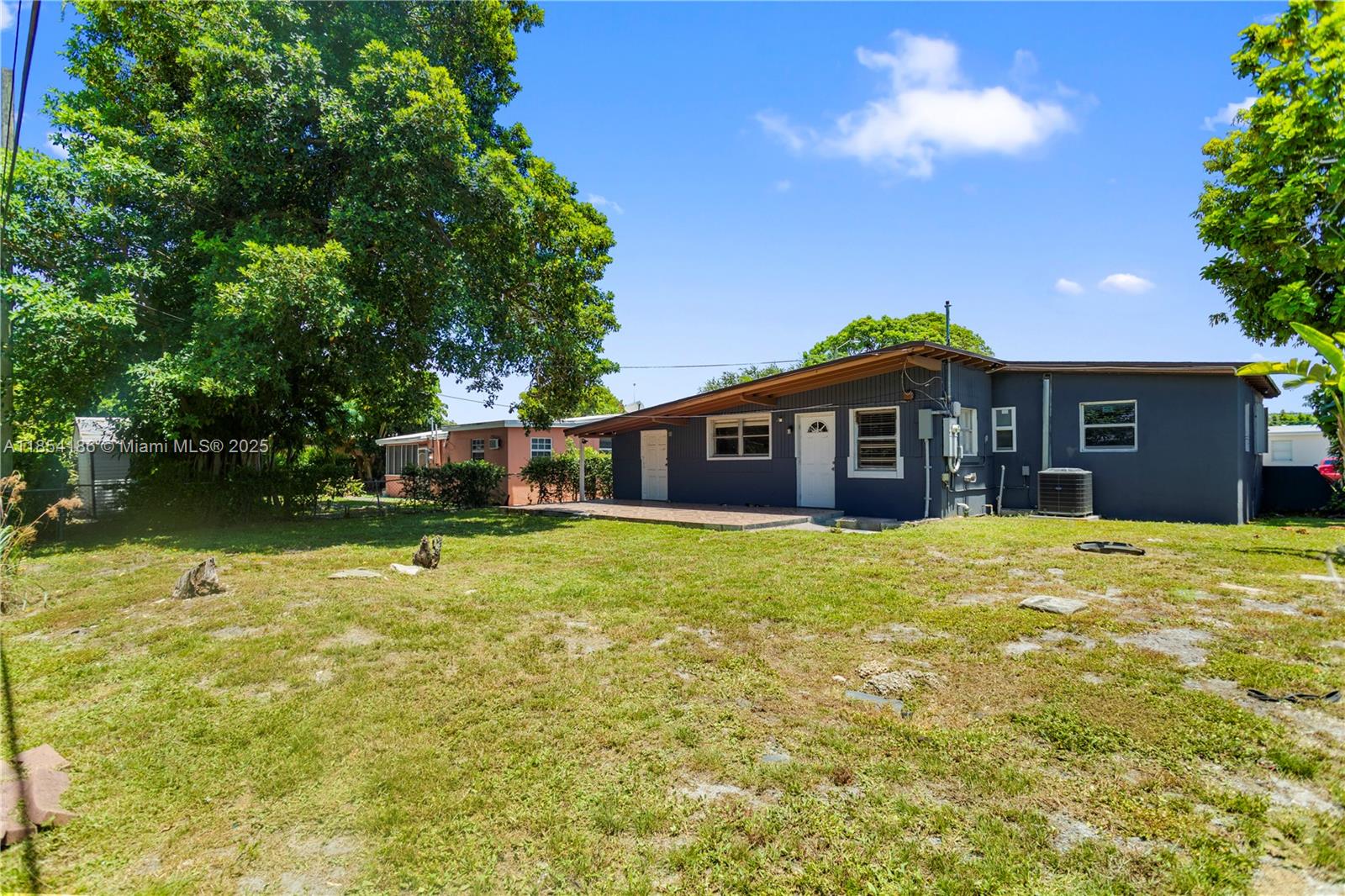 LAKE FOREST SEC ONE - Residential