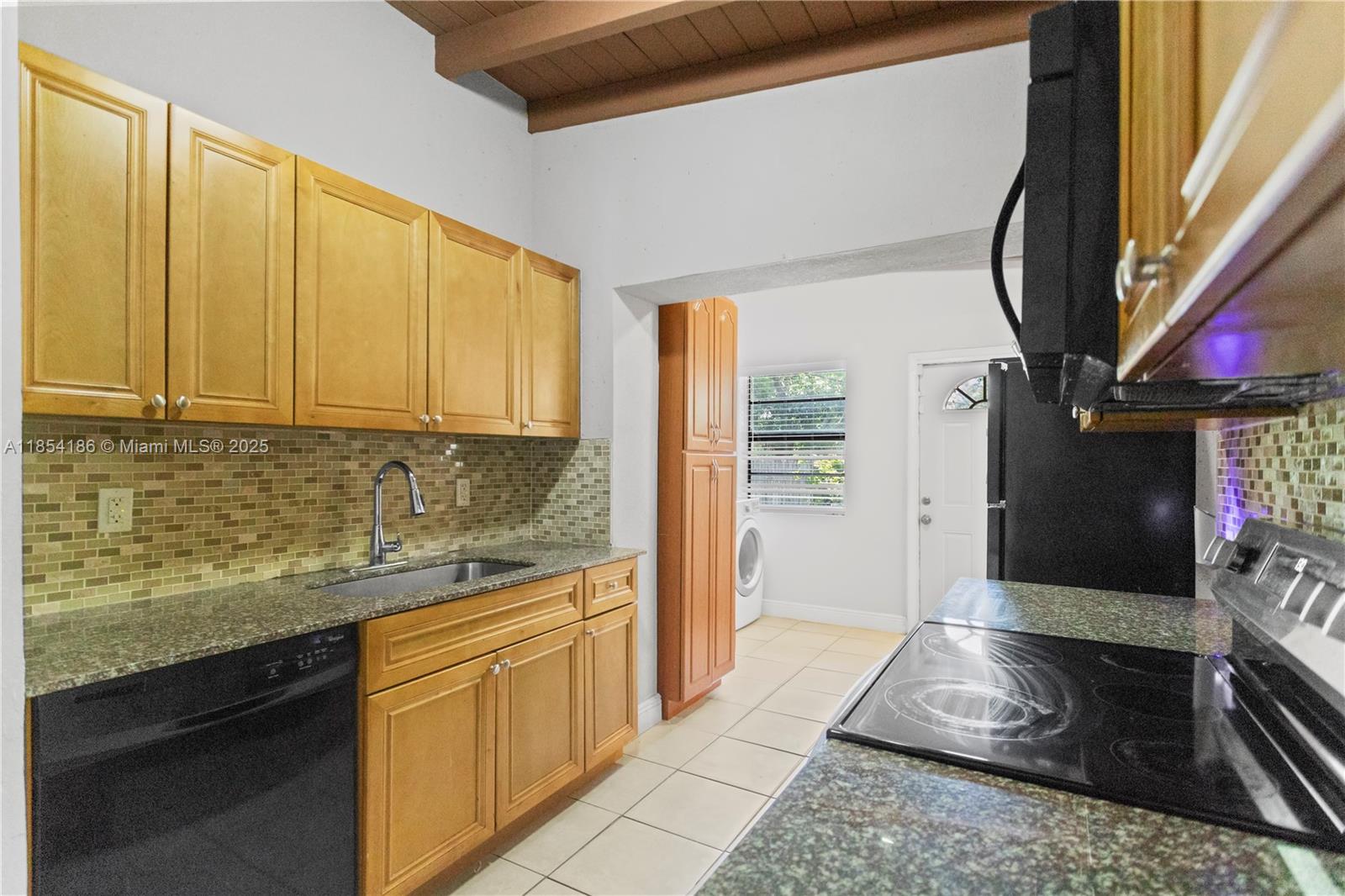 LAKE FOREST SEC ONE - Residential