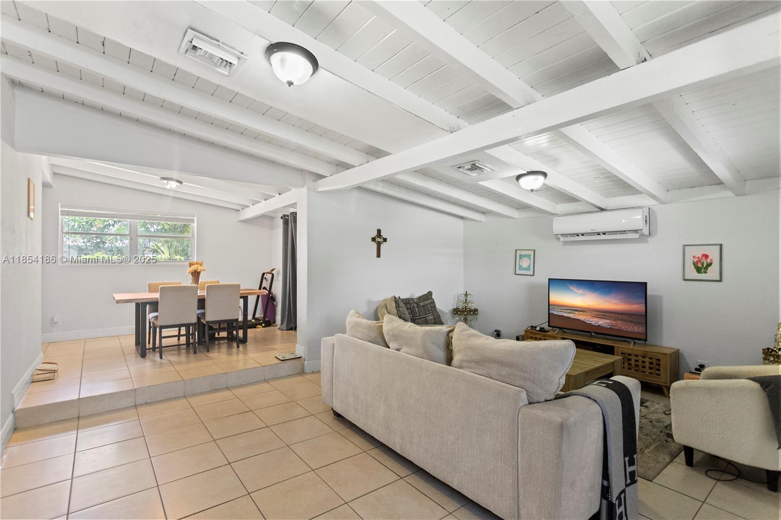 LAKE FOREST SEC ONE - Residential