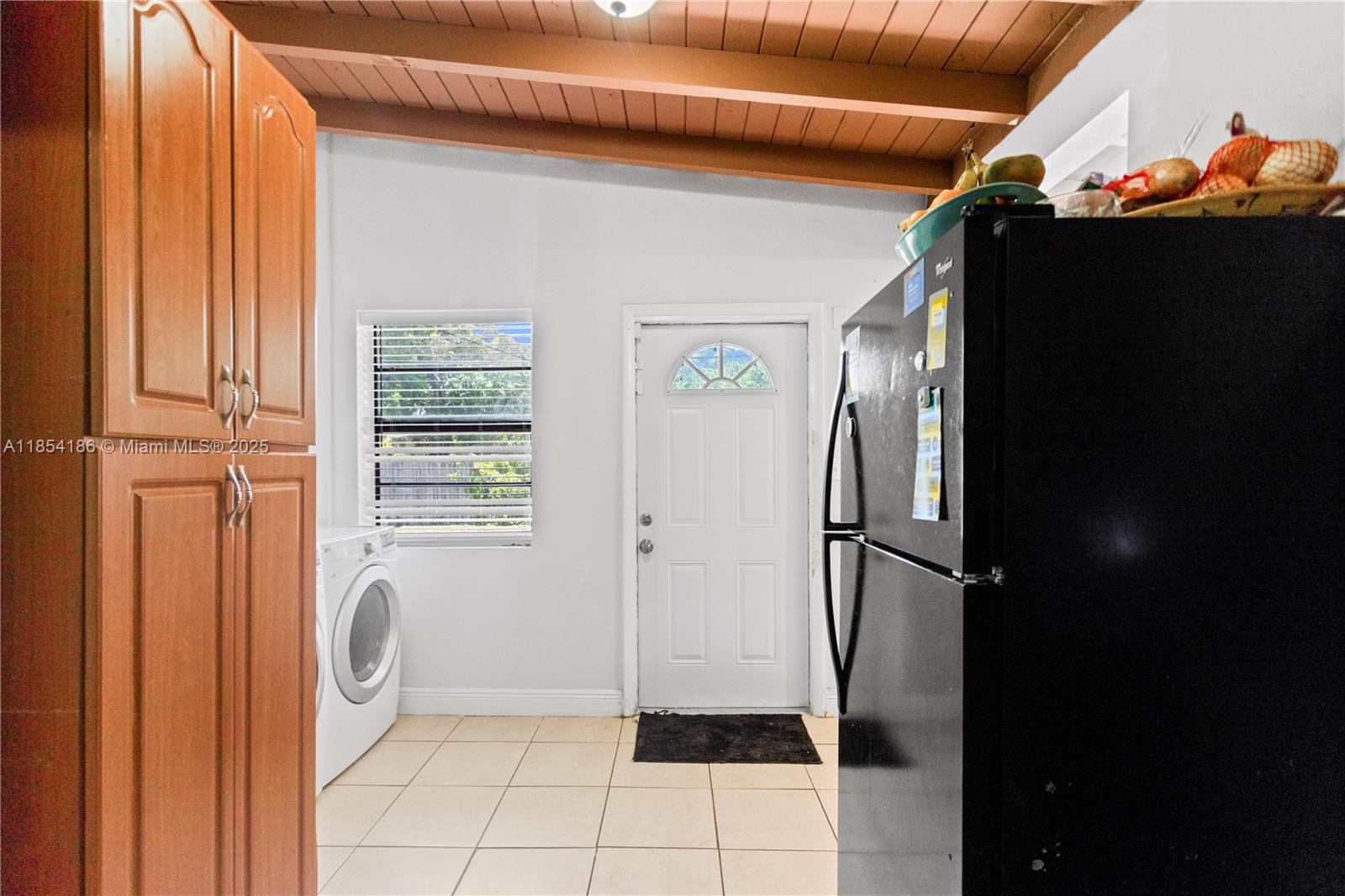 LAKE FOREST SEC ONE - Residential