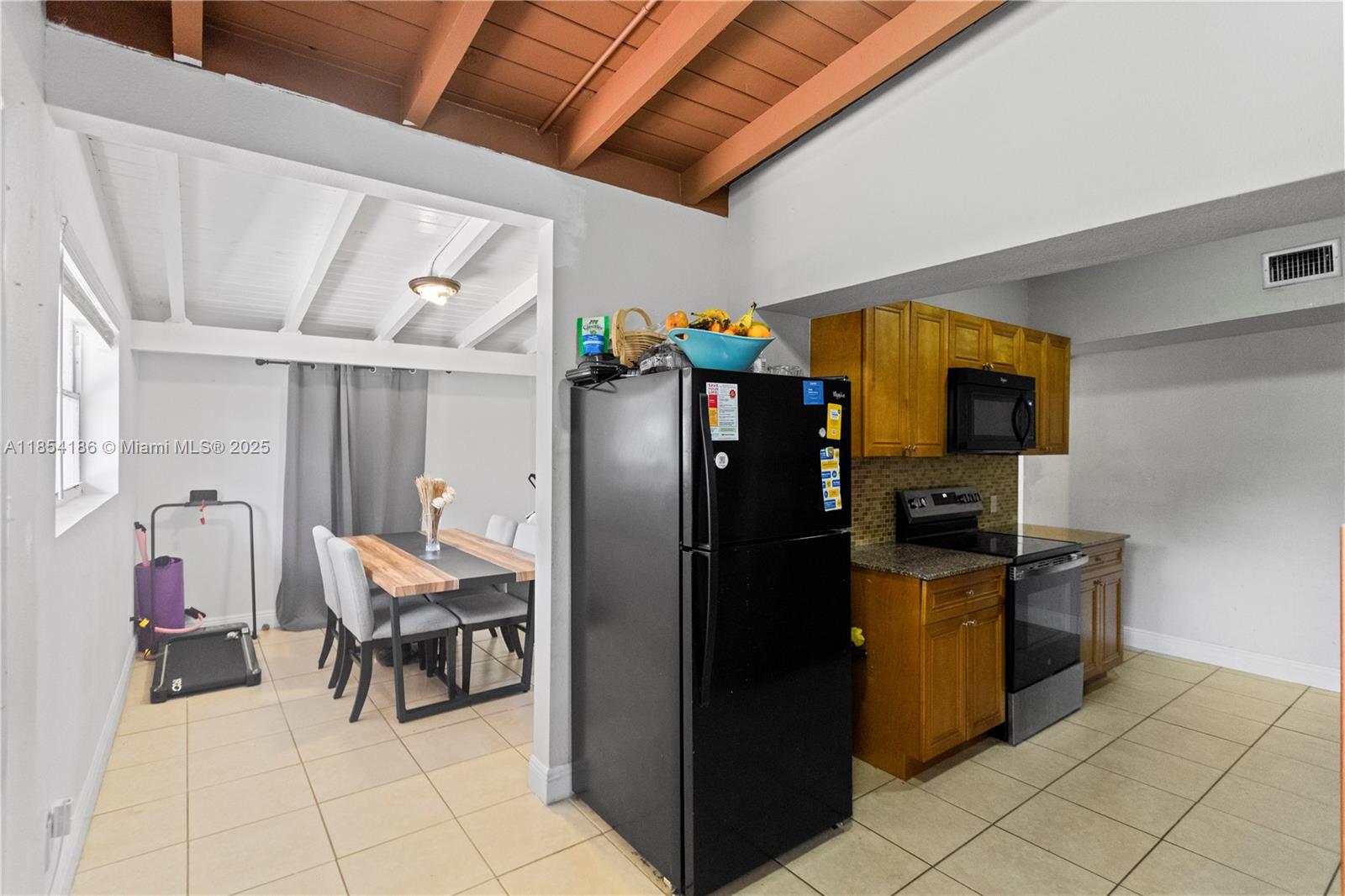 LAKE FOREST SEC ONE - Residential