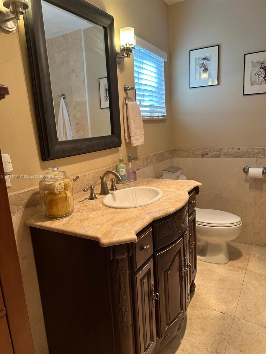 NOB HILL ESTATES 1 SEC - Residential