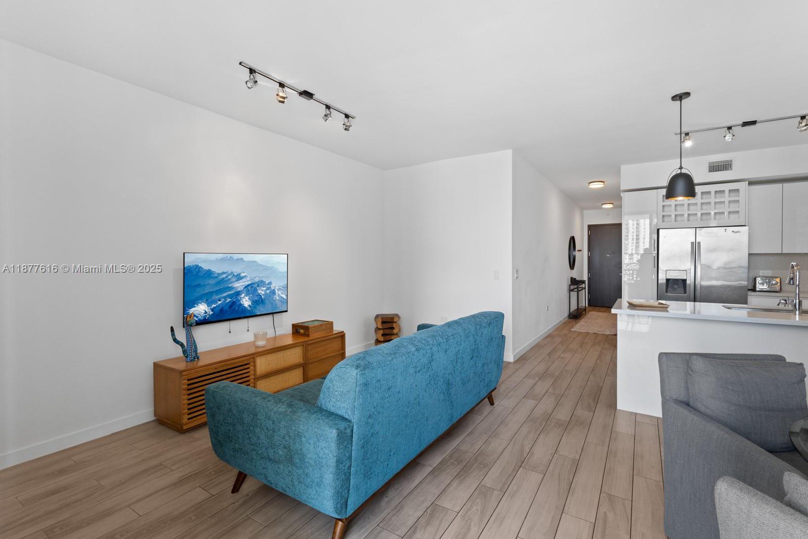 NINE AT MARY BRICKELL VIL - Residential Lease