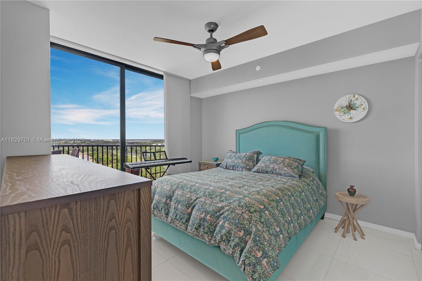 5252 PASEO CONDO - Residential