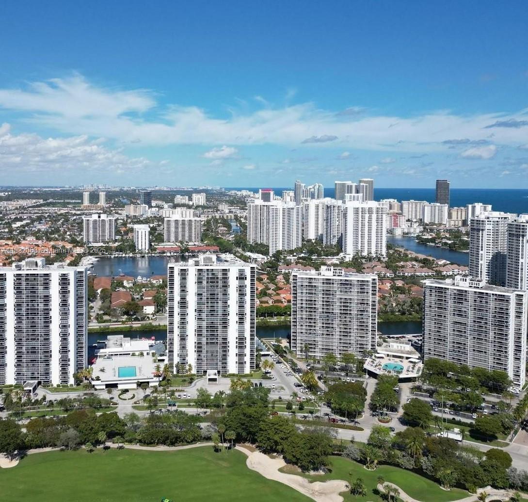 AVENTURA ELDORADO CONDO - Residential