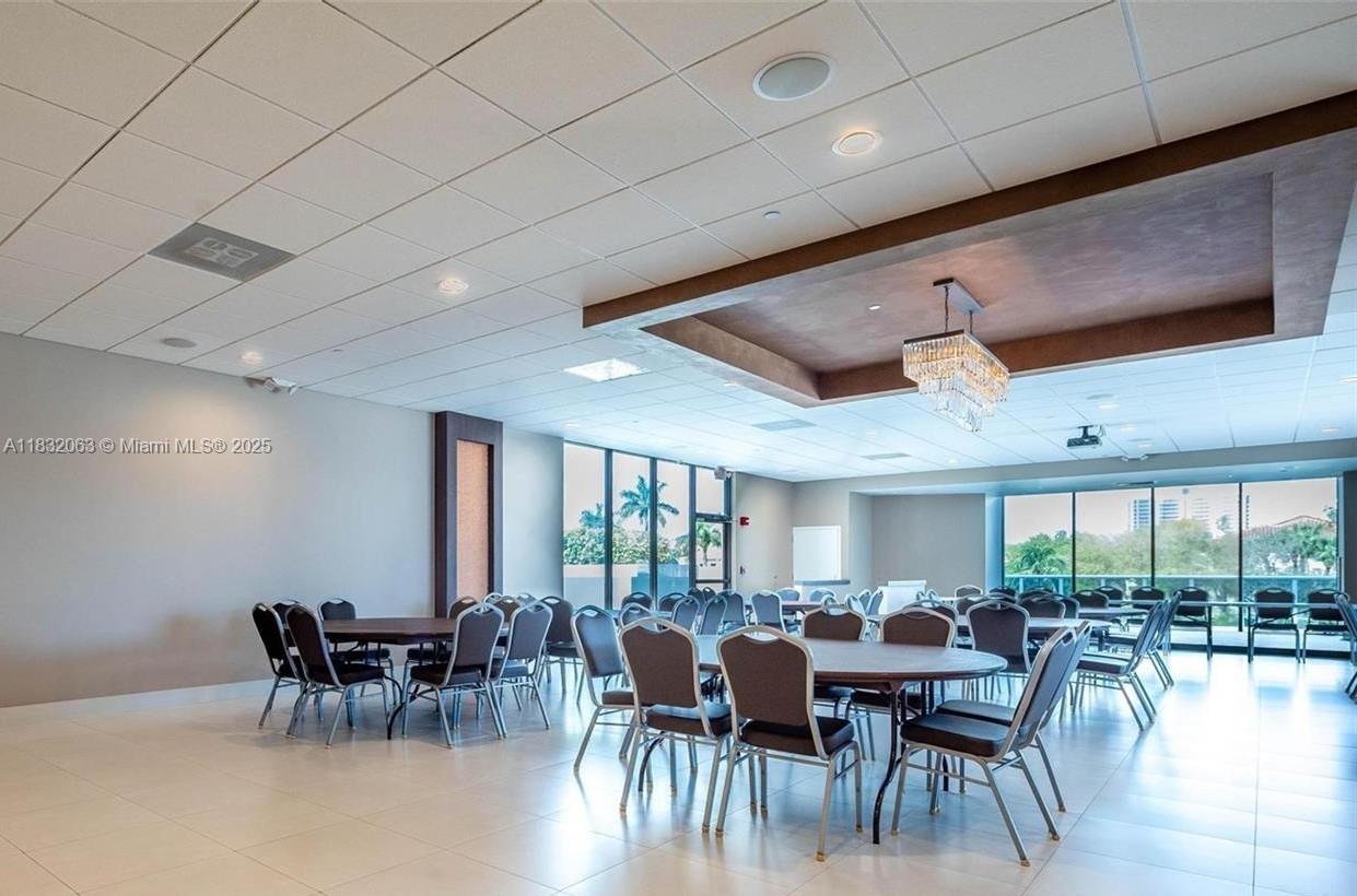 AVENTURA ELDORADO CONDO - Residential