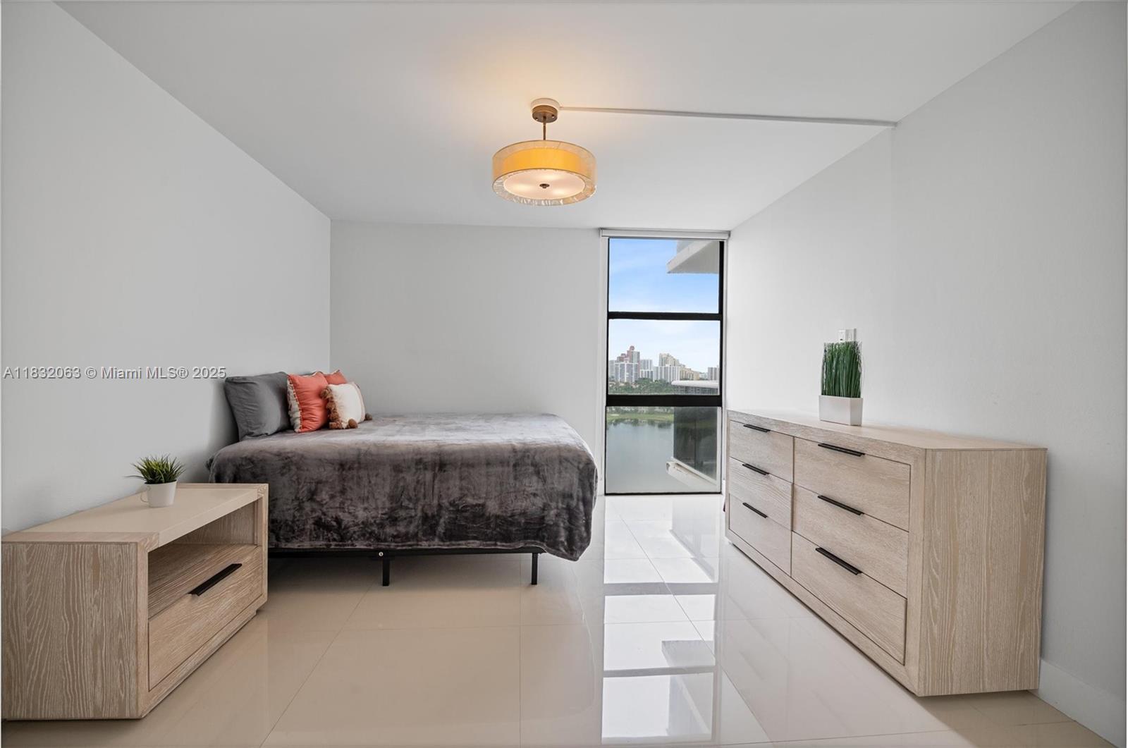 AVENTURA ELDORADO CONDO - Residential