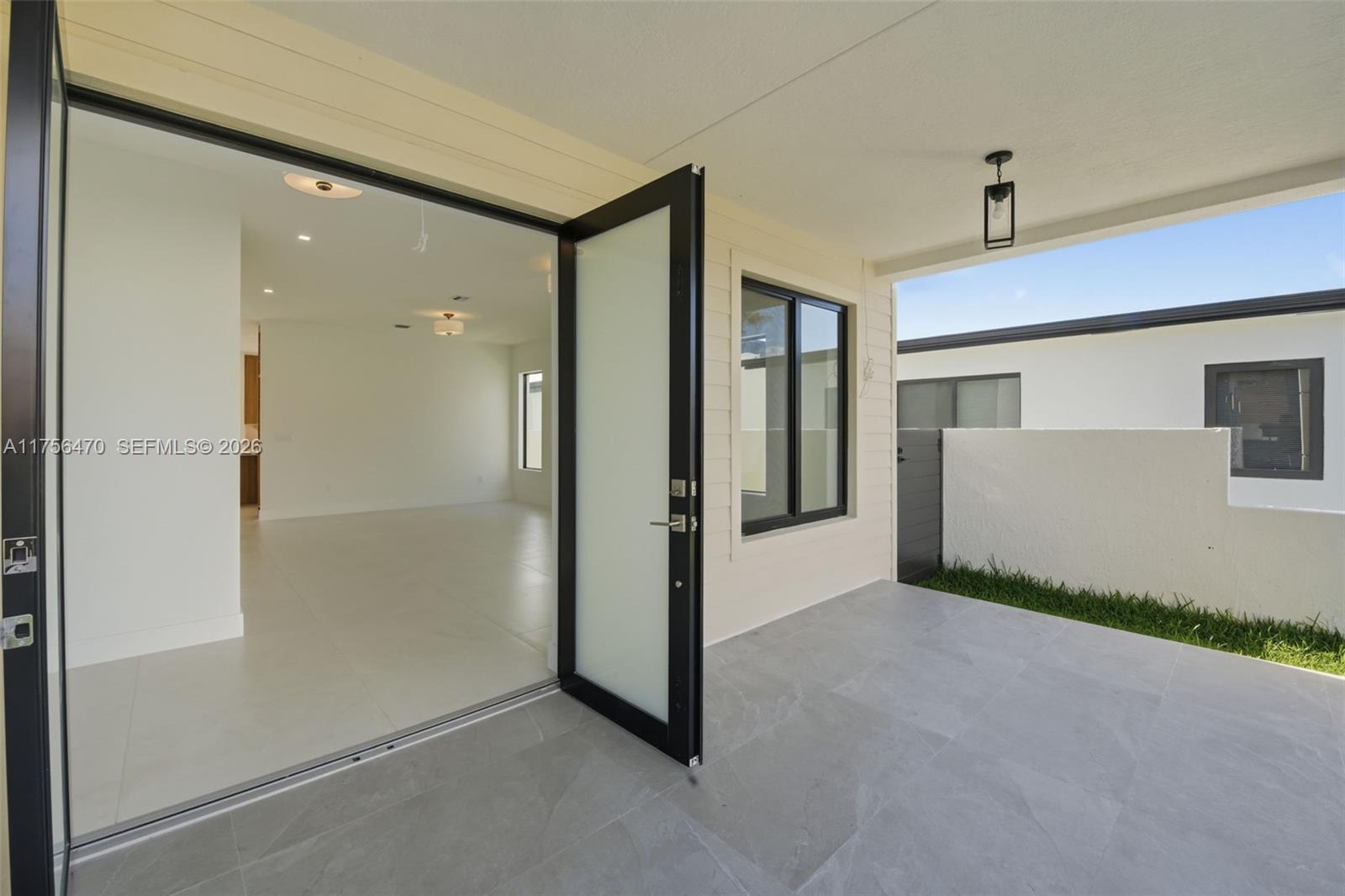 CORAL VILLAS REV - Residential