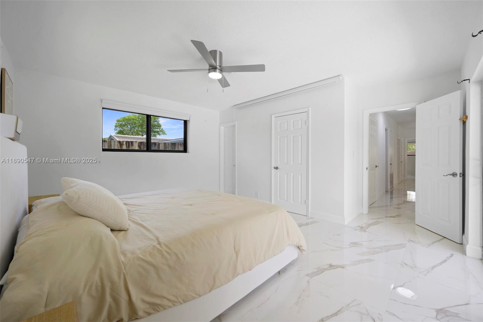 SKY LAKE - Residential Lease