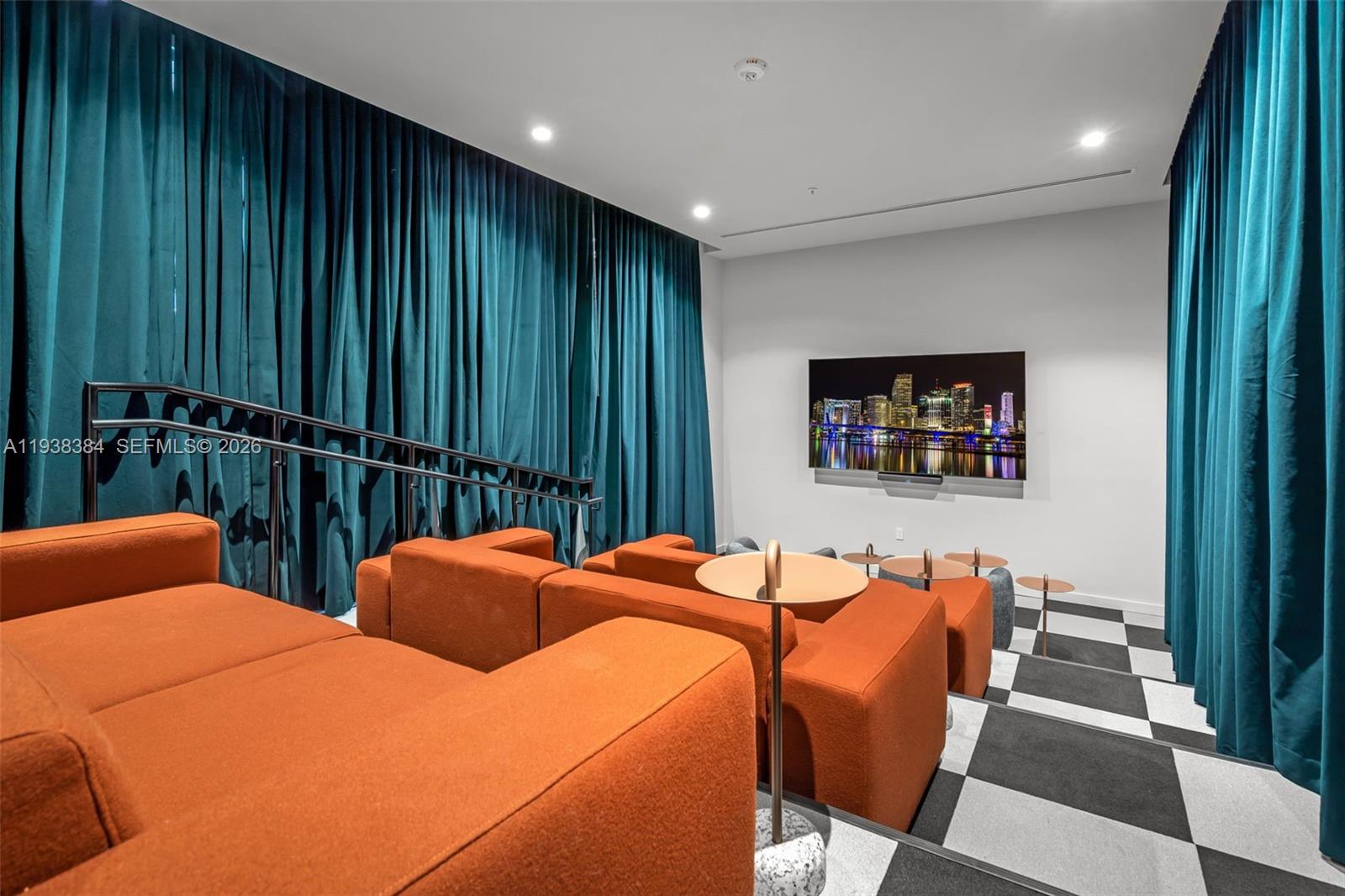 The Crosby Unit 1607 - Residential