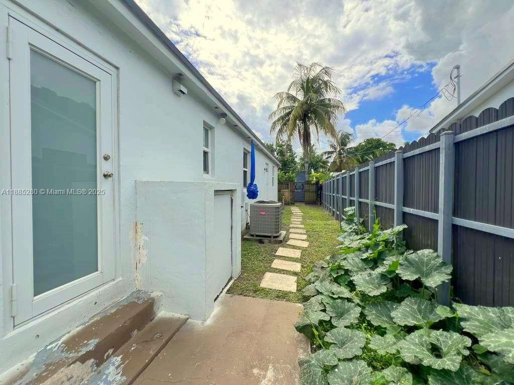 OPA LOCKA PLAT NO 3 REV - Residential