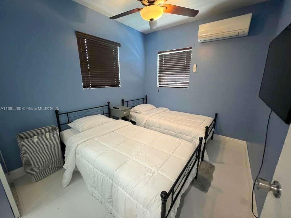 OPA LOCKA PLAT NO 3 REV - Residential