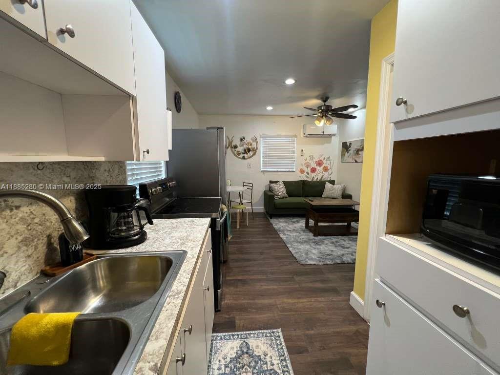 OPA LOCKA PLAT NO 3 REV - Residential