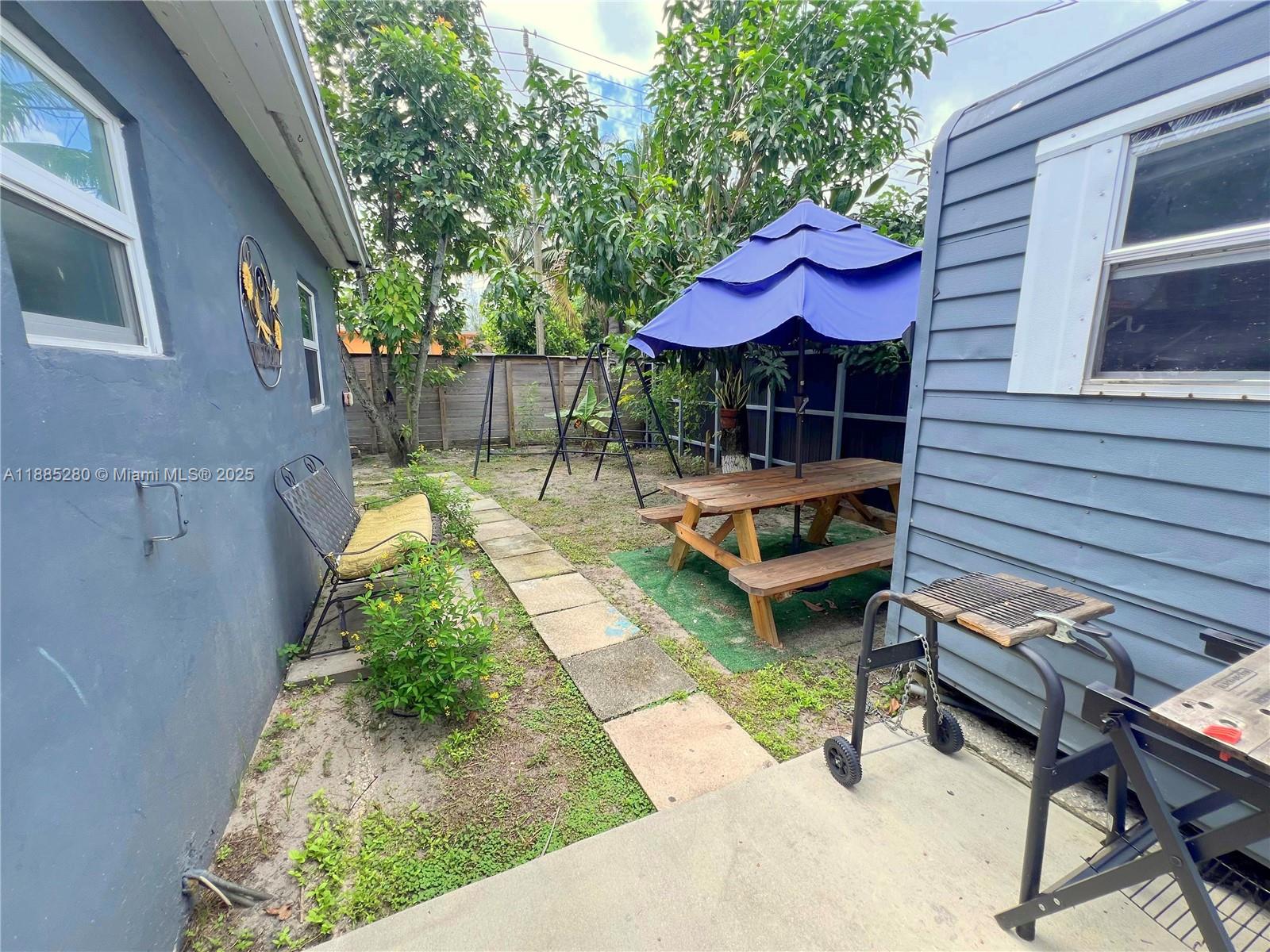 OPA LOCKA PLAT NO 3 REV - Residential