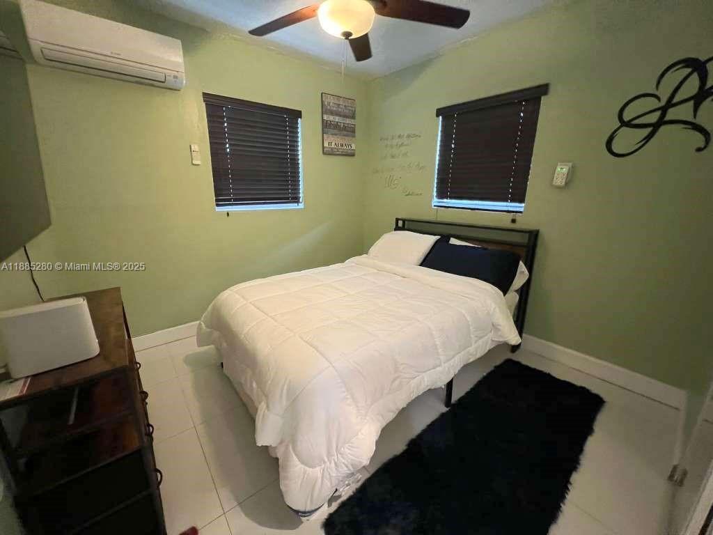 OPA LOCKA PLAT NO 3 REV - Residential