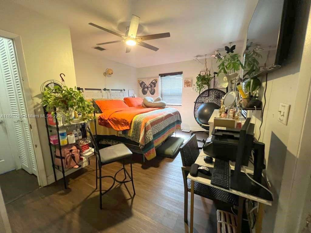 OPA LOCKA PLAT NO 3 REV - Residential